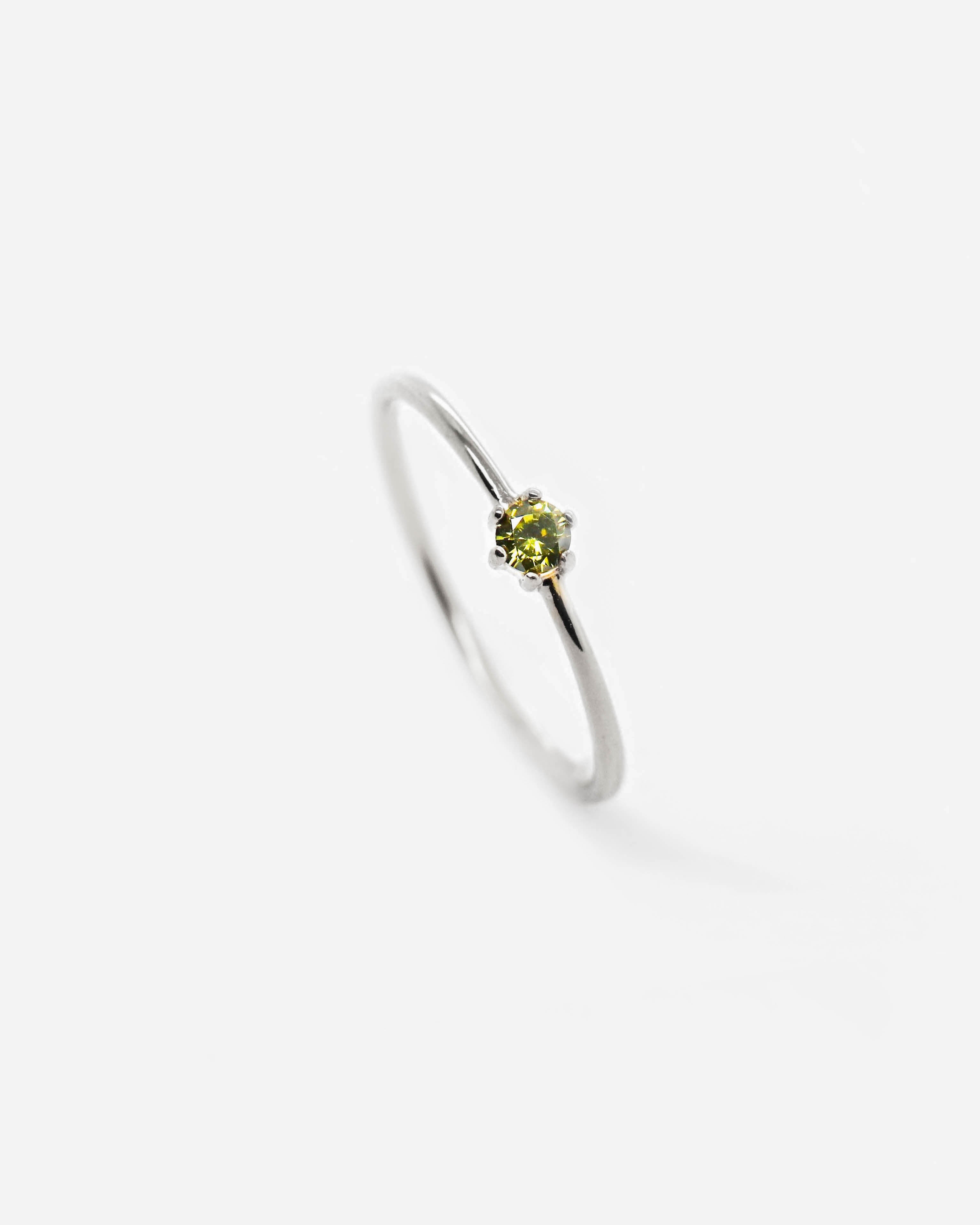 925 Silver - Lily Ring