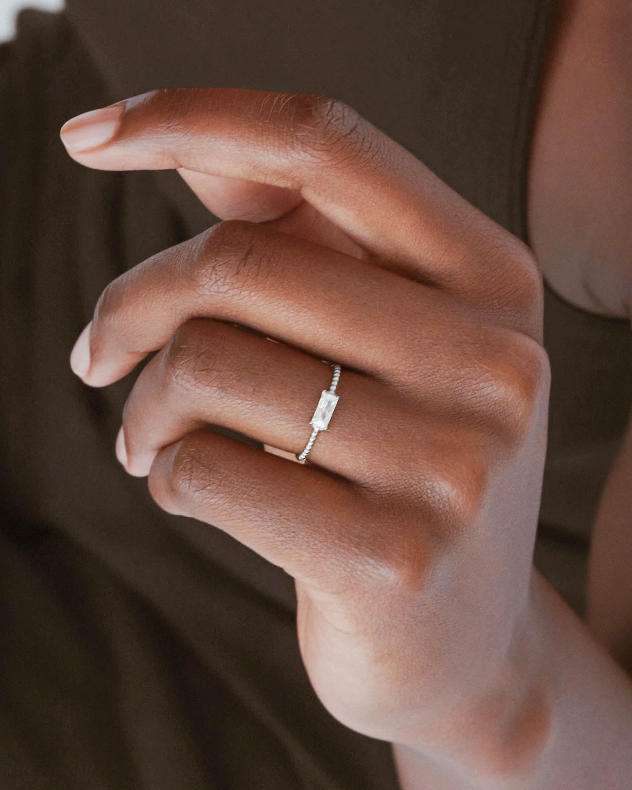 925 Silver - Queen Ring