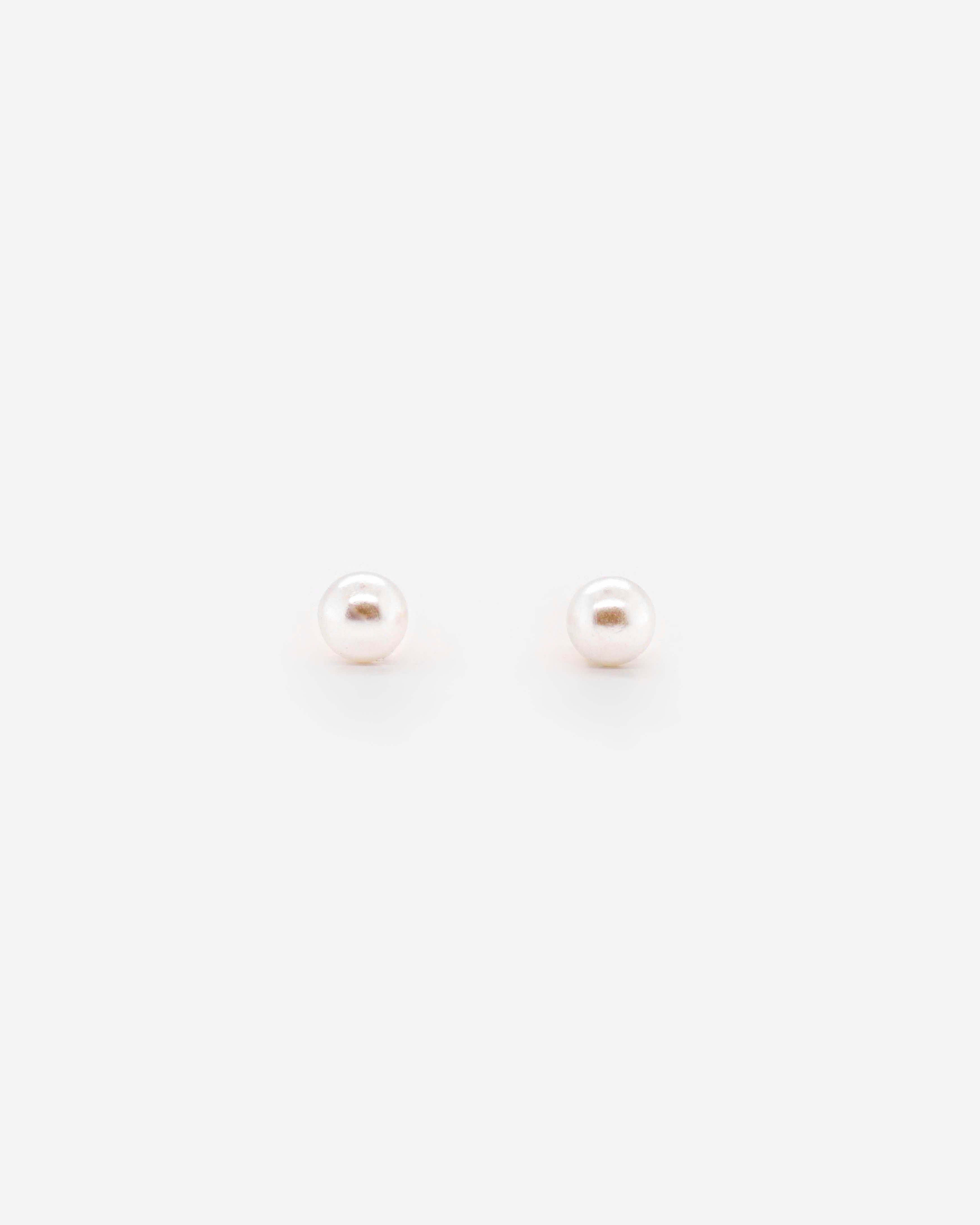 925 Silver - Pearl Studs