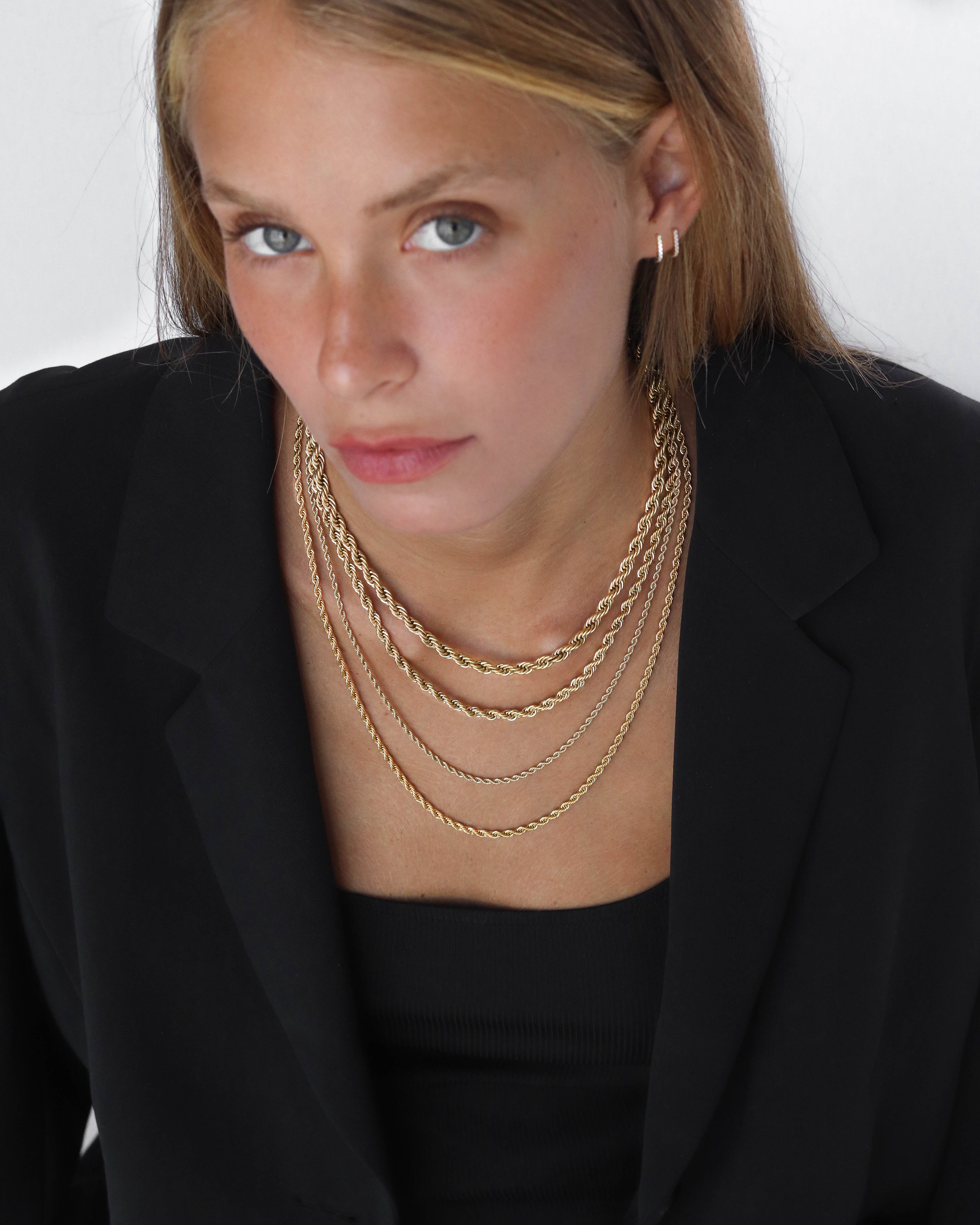 18K Twisted Chain Necklace