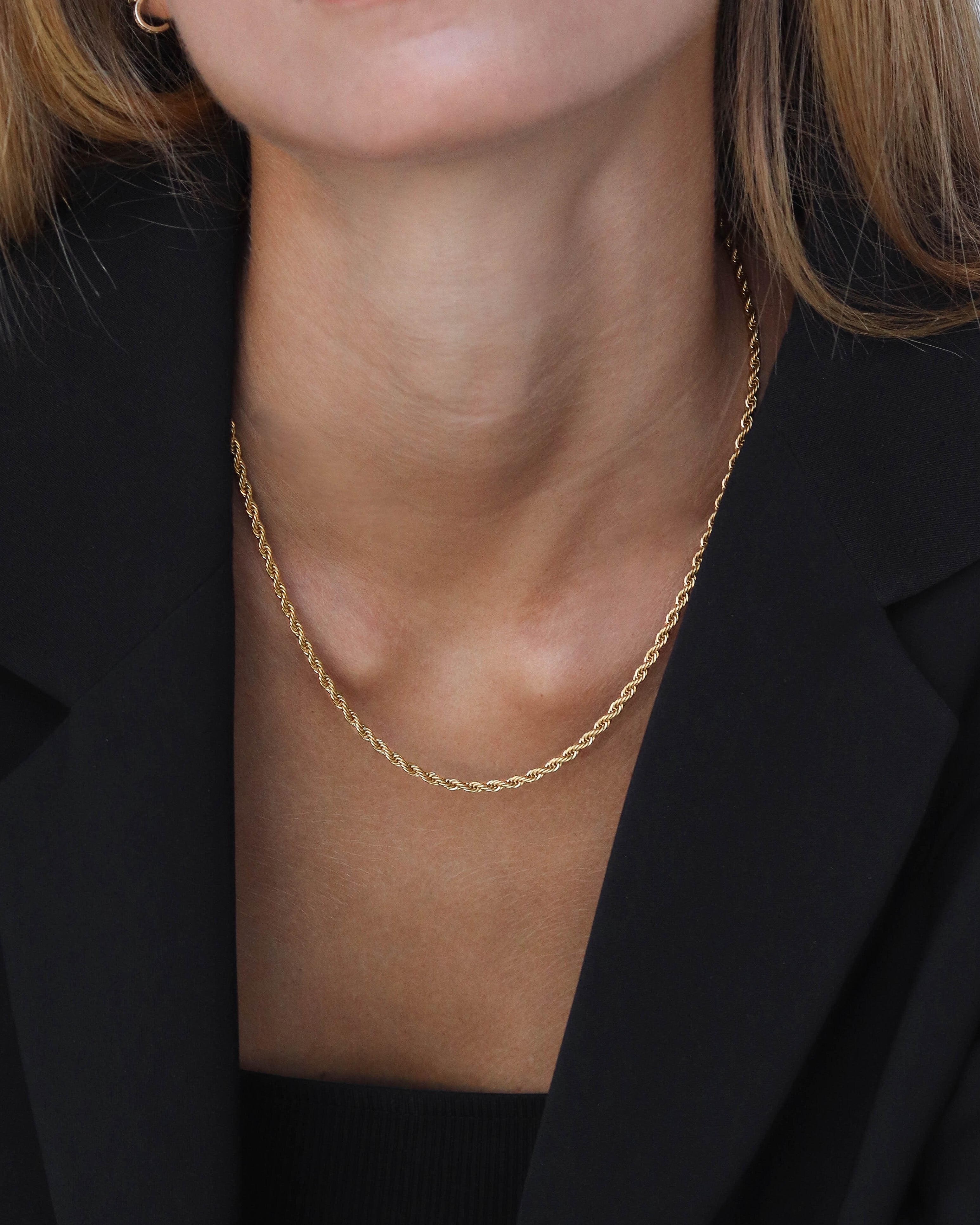 18K Twisted Chain Necklace