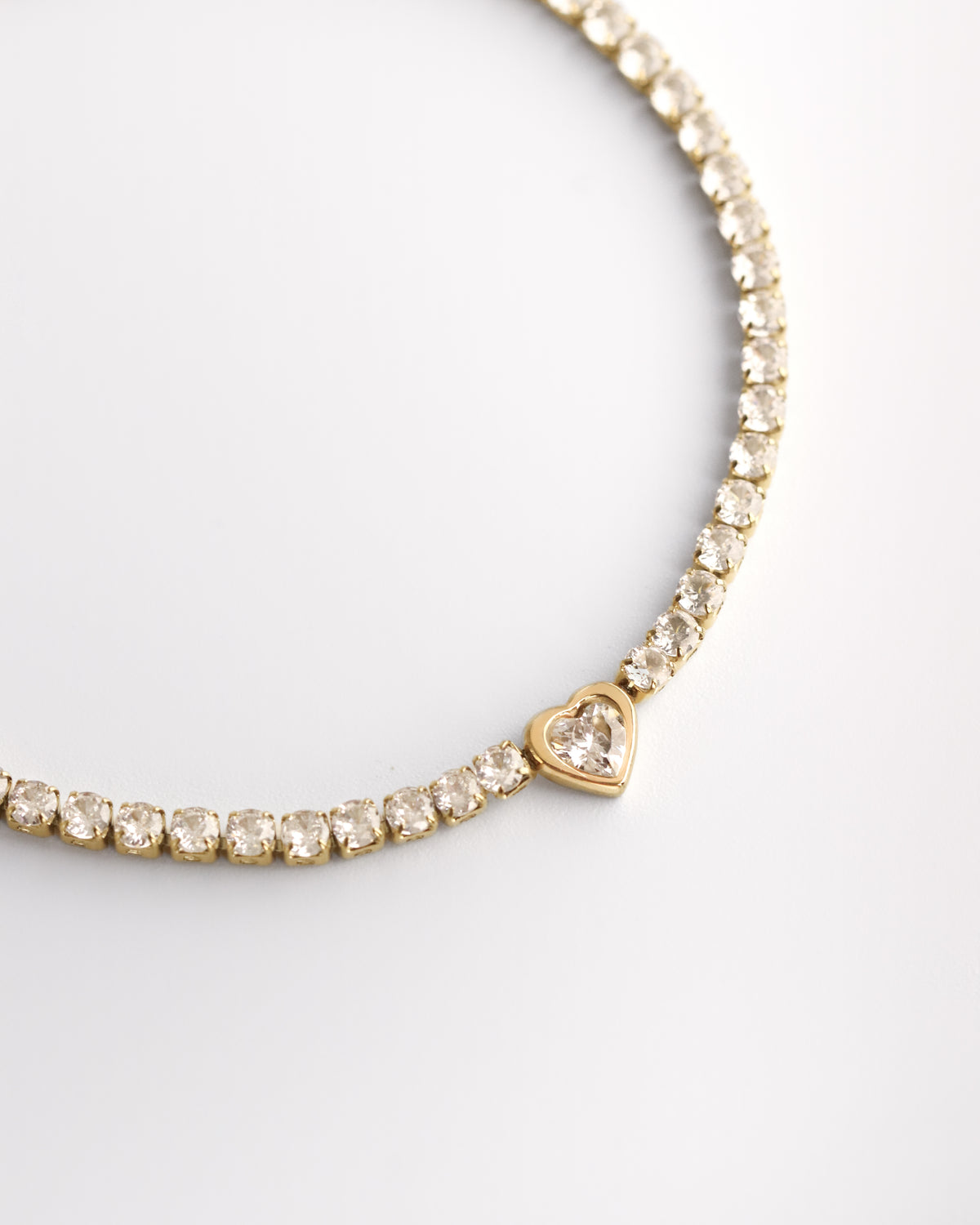 18K Heart Tennis Bracelet
