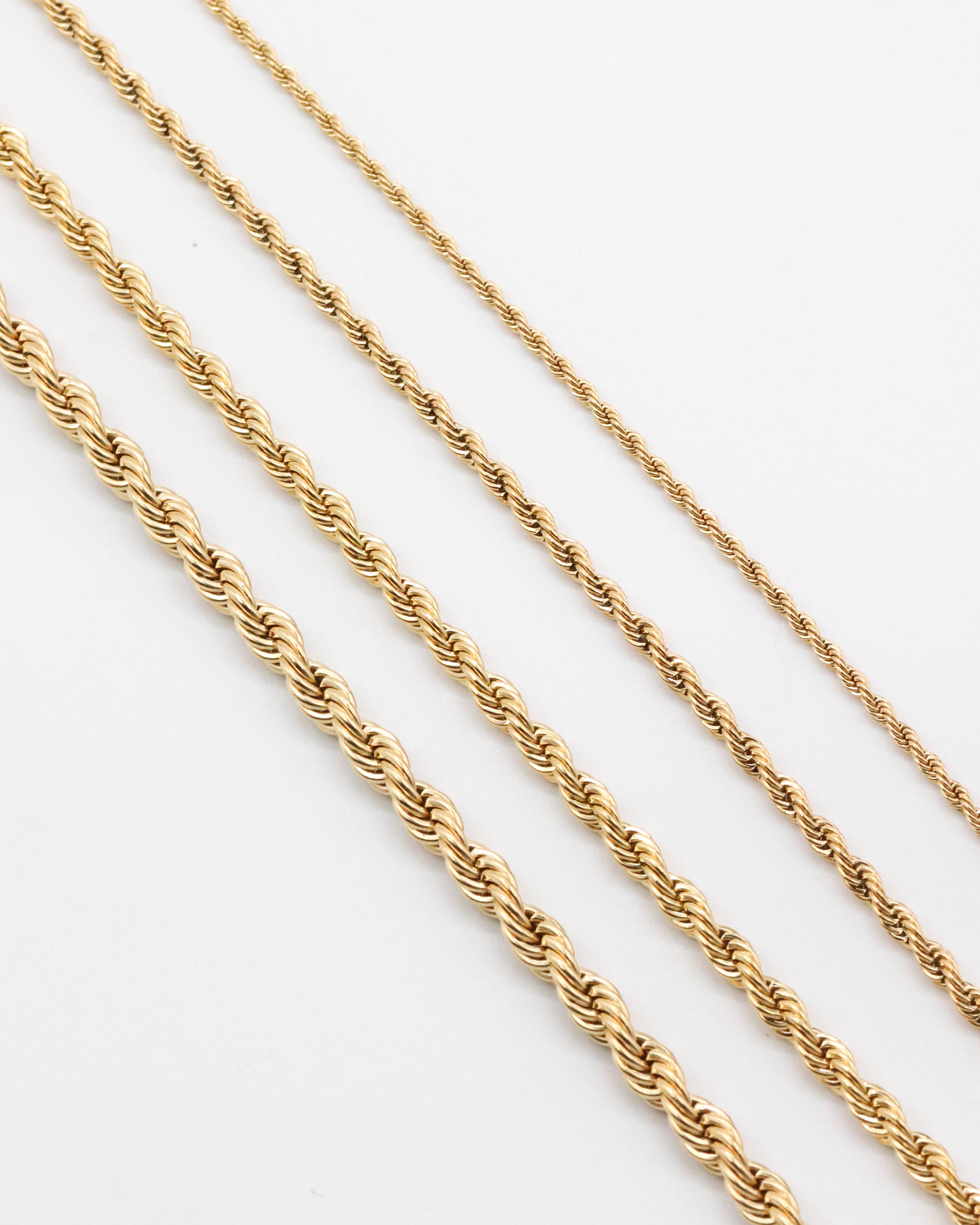 18K Twisted Chain Necklace