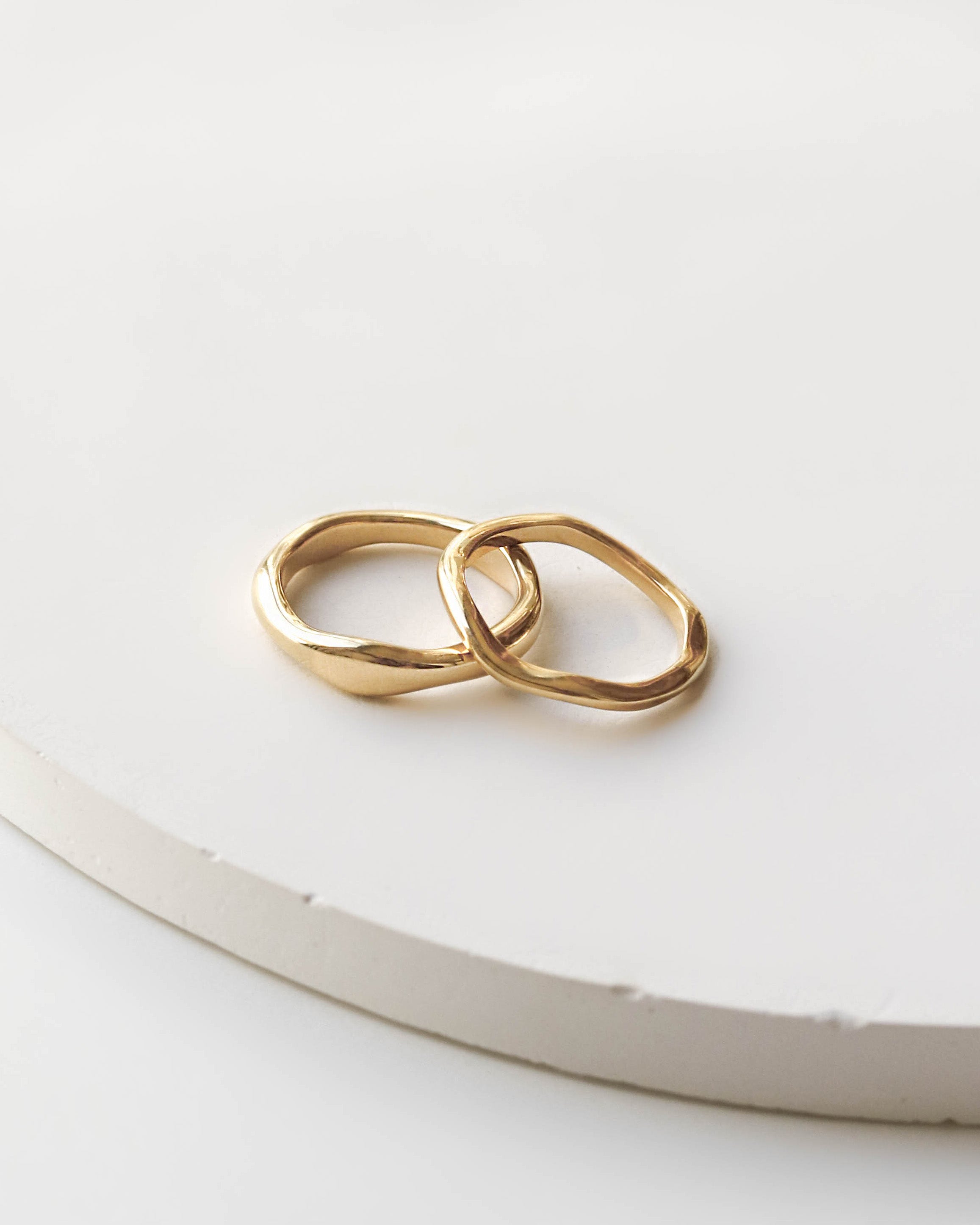 18K Gold Band Rings