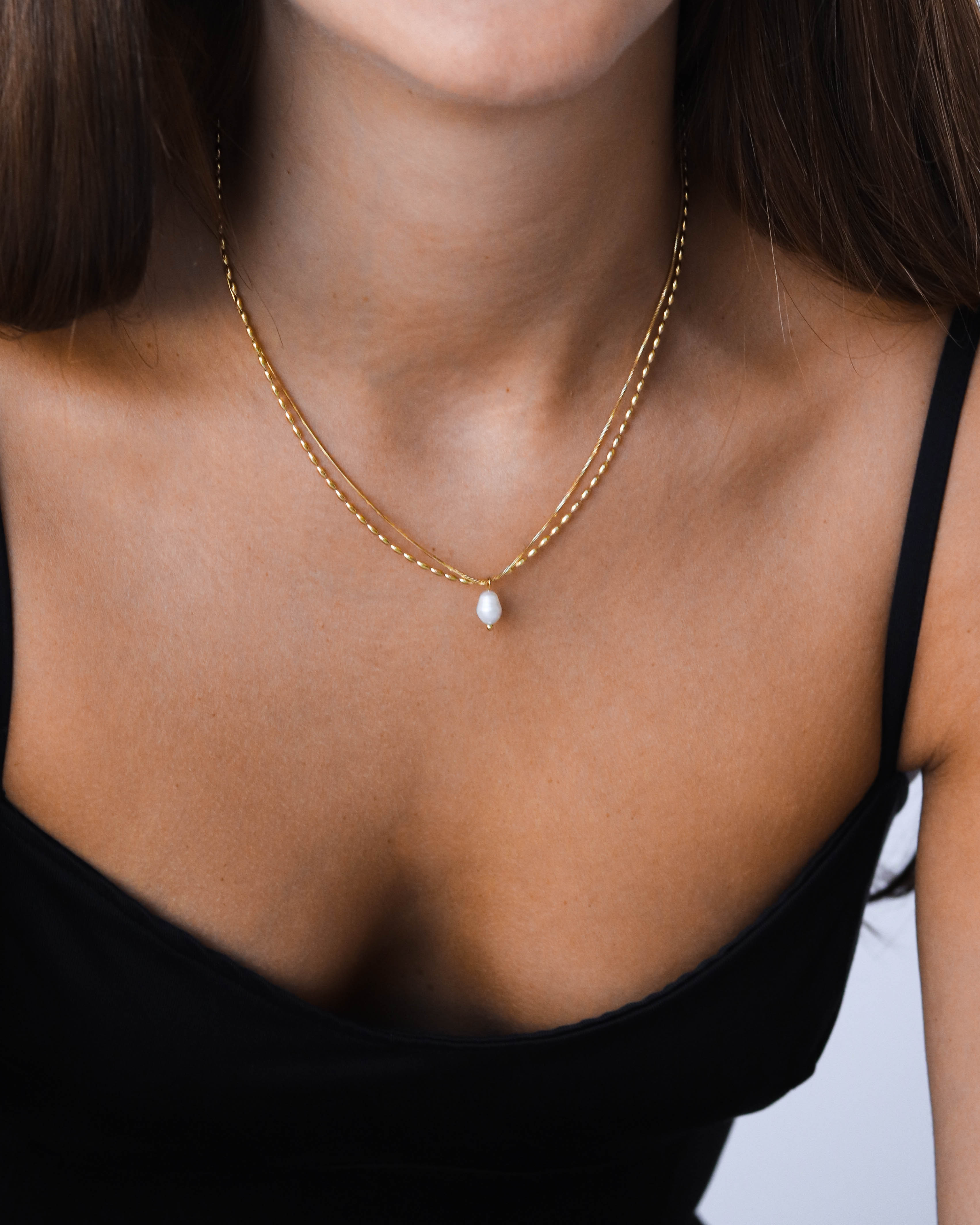 18k Pearl Necklace