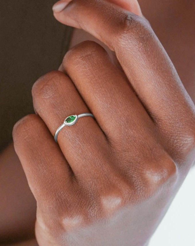 925 Silver - Green CZ Ring