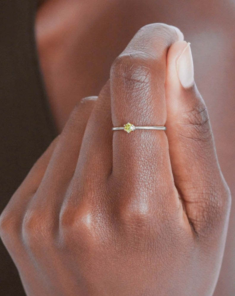 925 Silver - Lily Ring