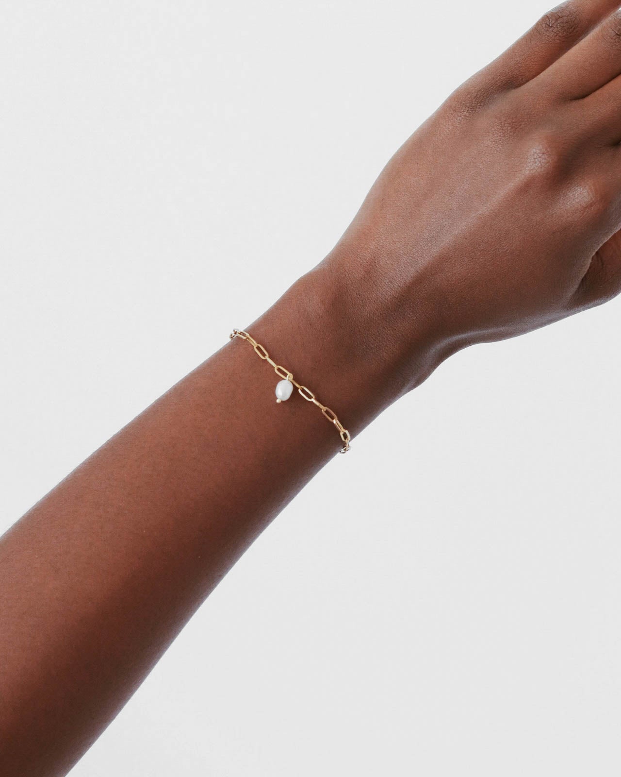 18K Pearl Bracelet
