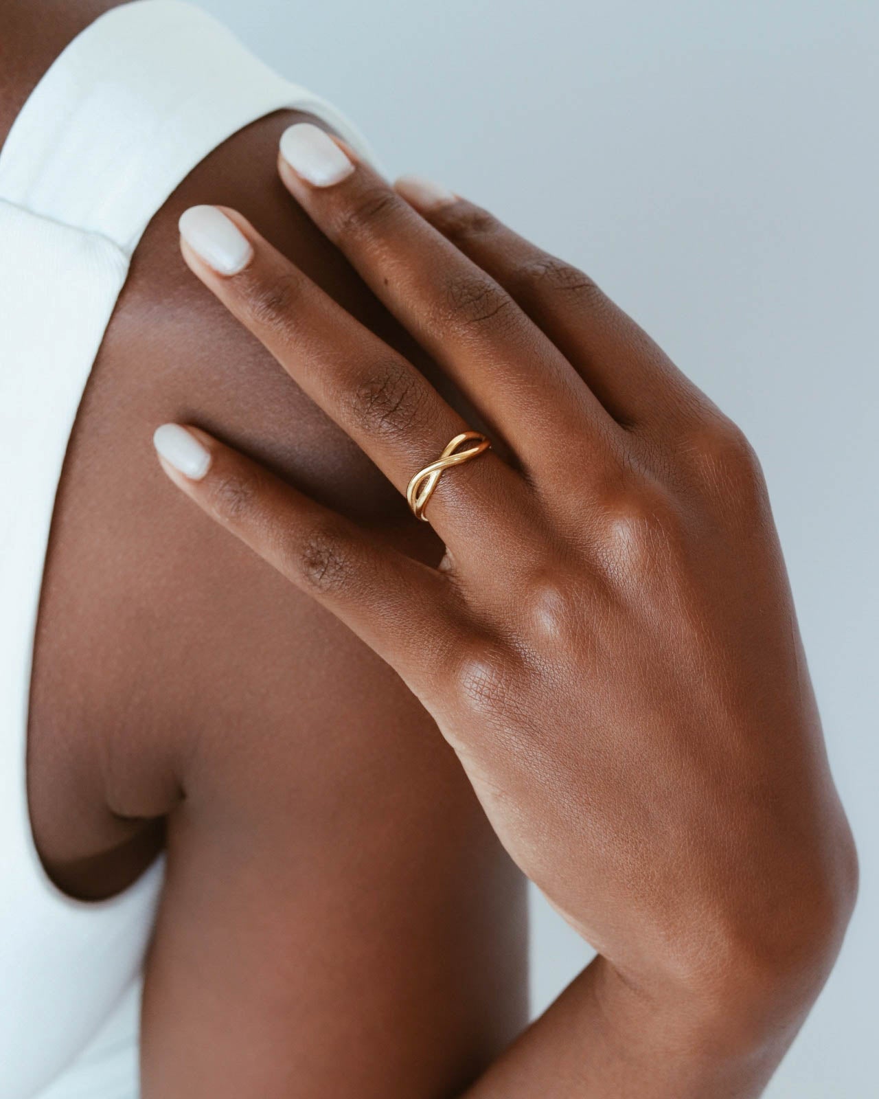 18K Gold Infinity Ring