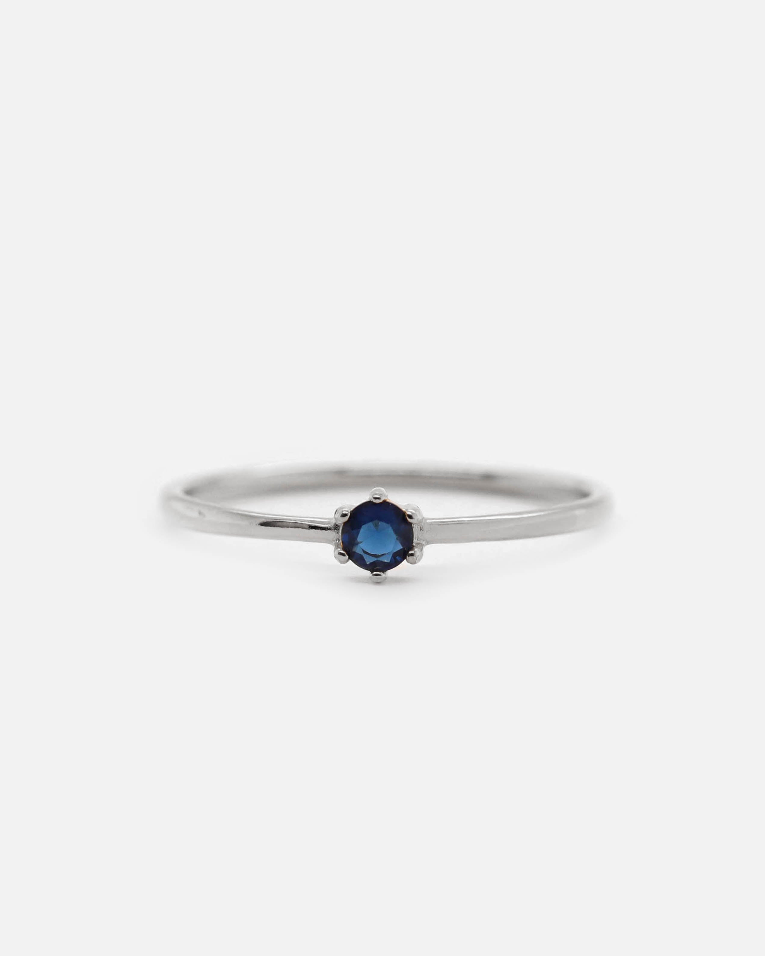 925 Silver - Lily Ring