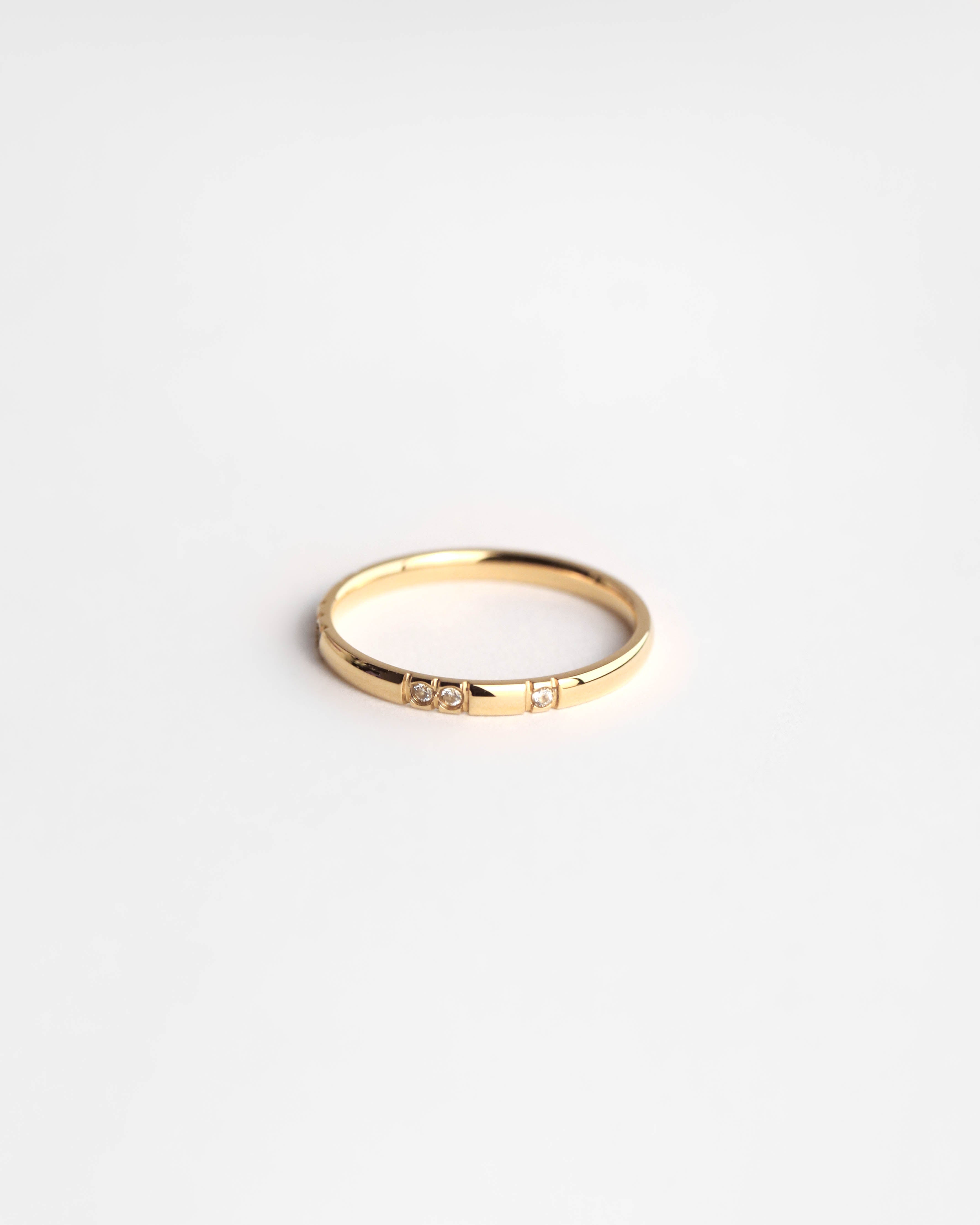 18K Gold Aurora Ring