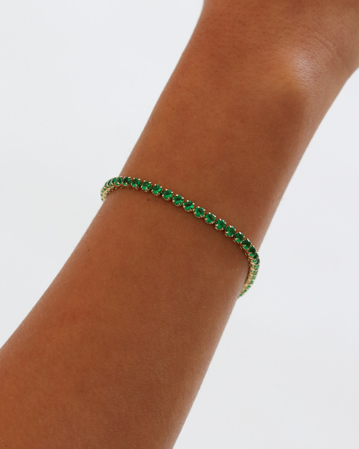 Bracelet tennis vert 18 carats