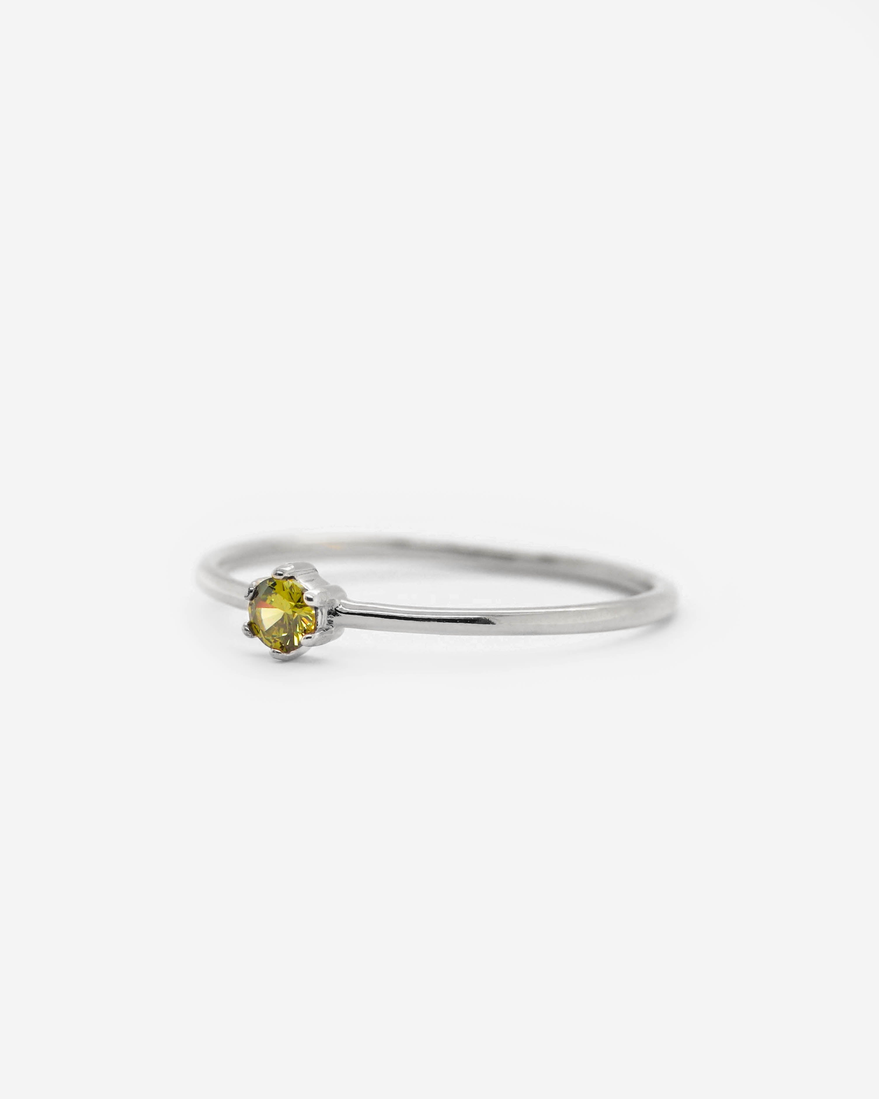 925 Silver - Lily Ring