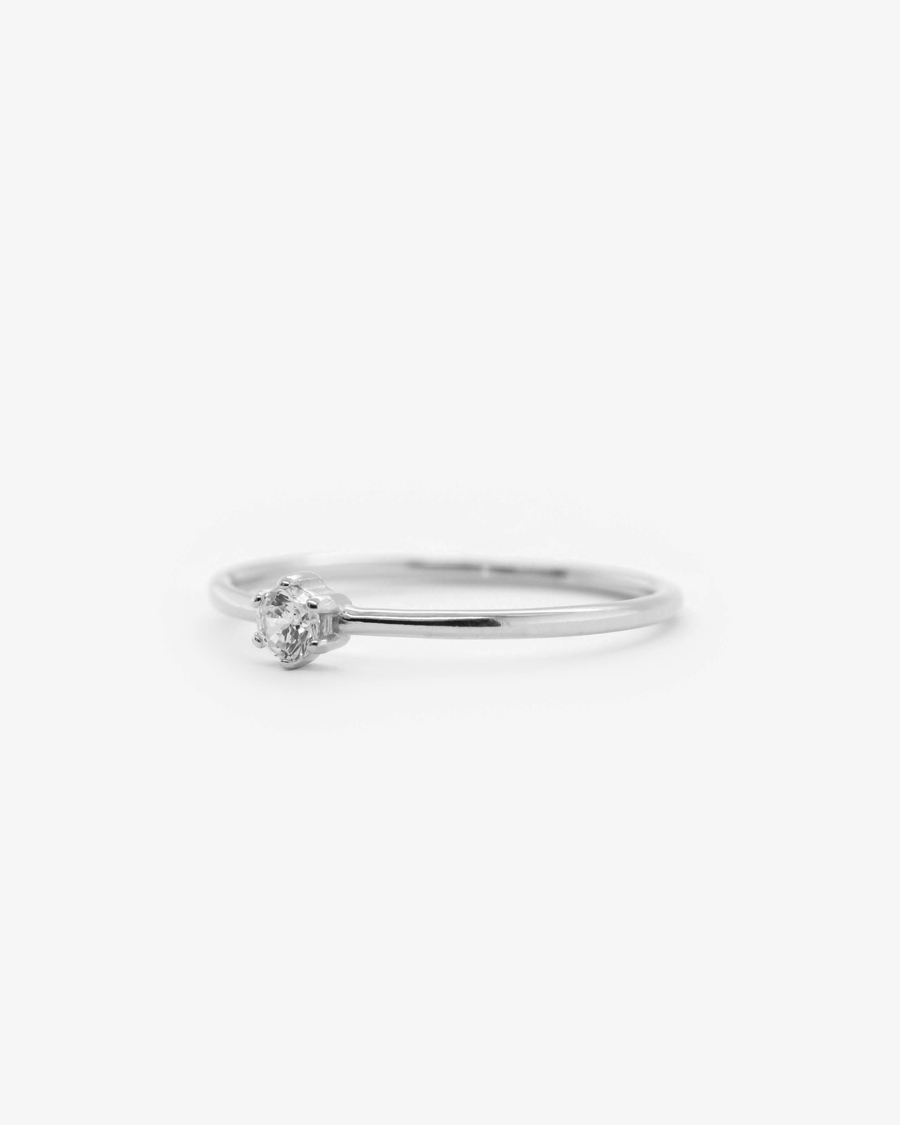 925 Silver - Lily Ring