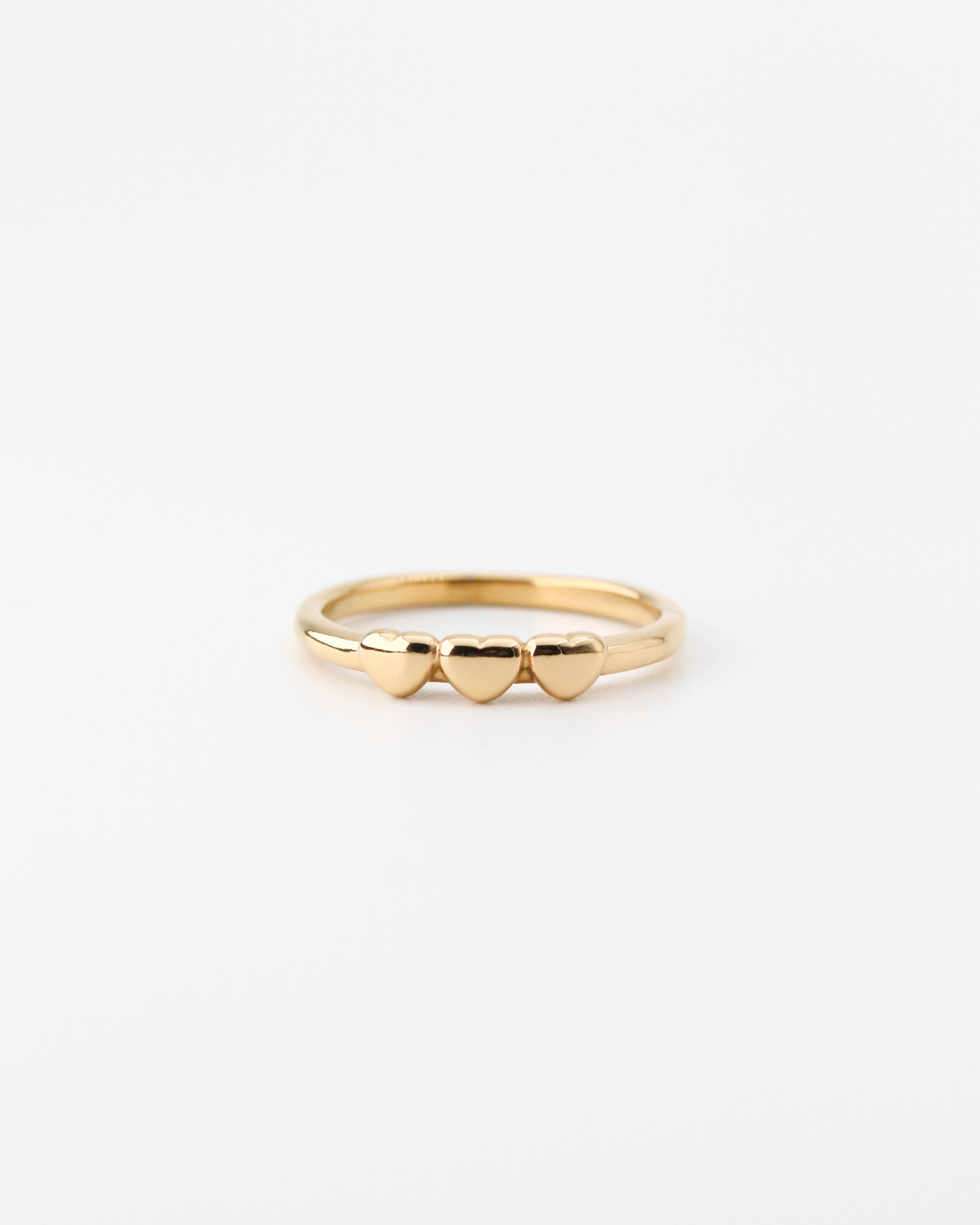 18K Gold Heart Ring