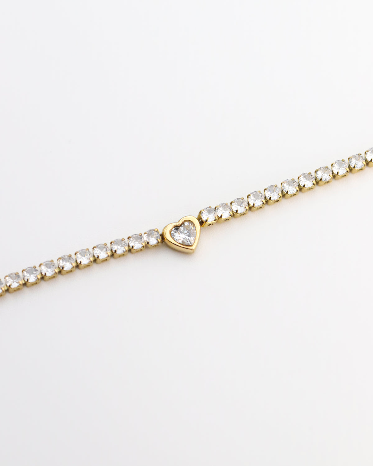 18K Heart Tennis Bracelet
