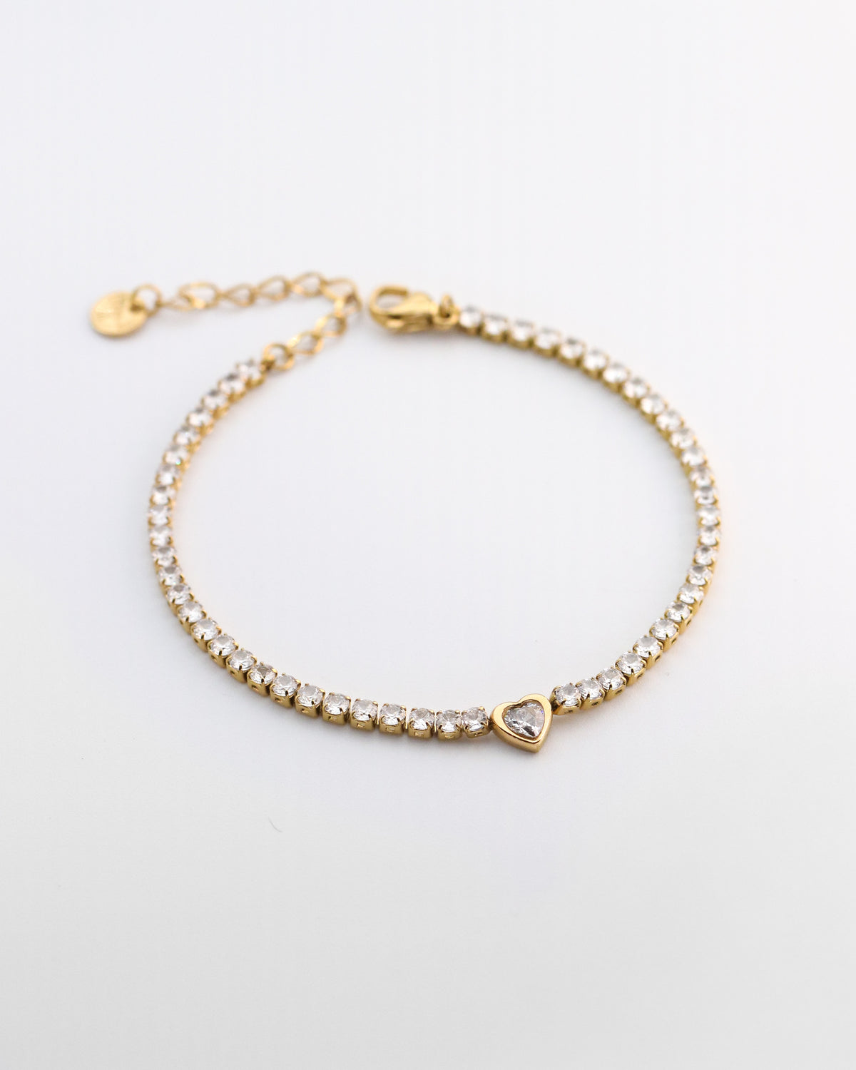 18K Heart Tennis Bracelet