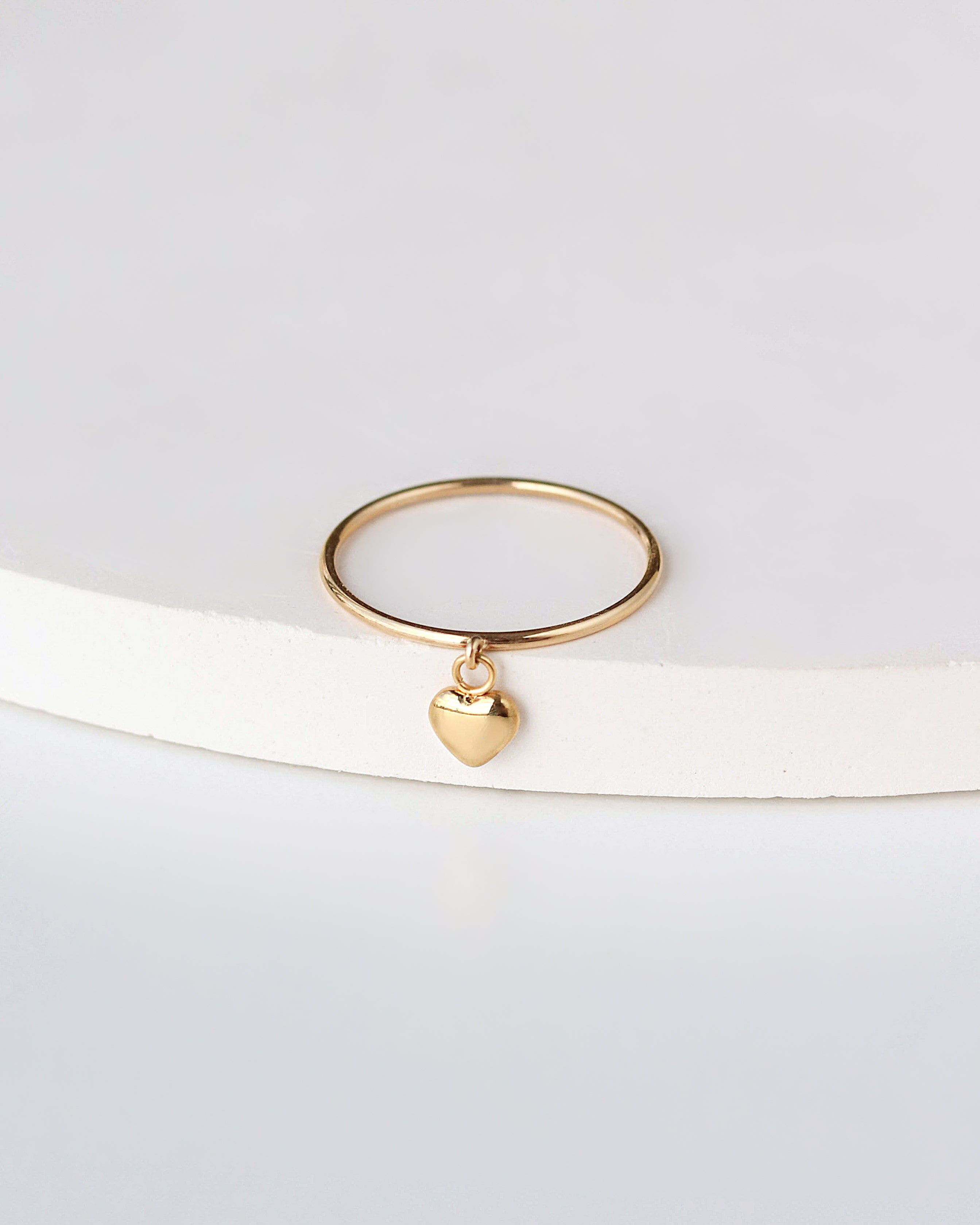 18K Gold Heart Ring