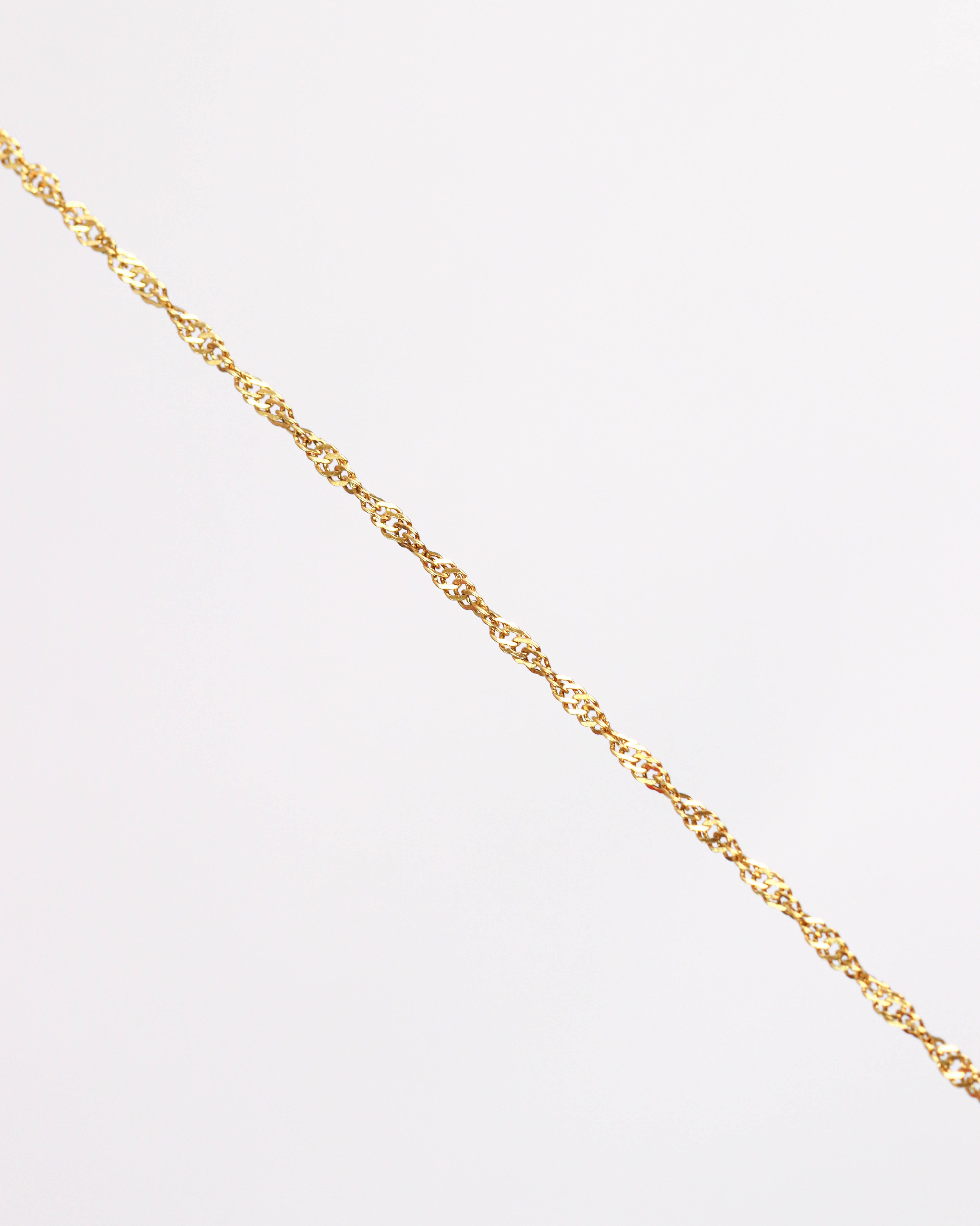 18k Twisted Chain Necklace