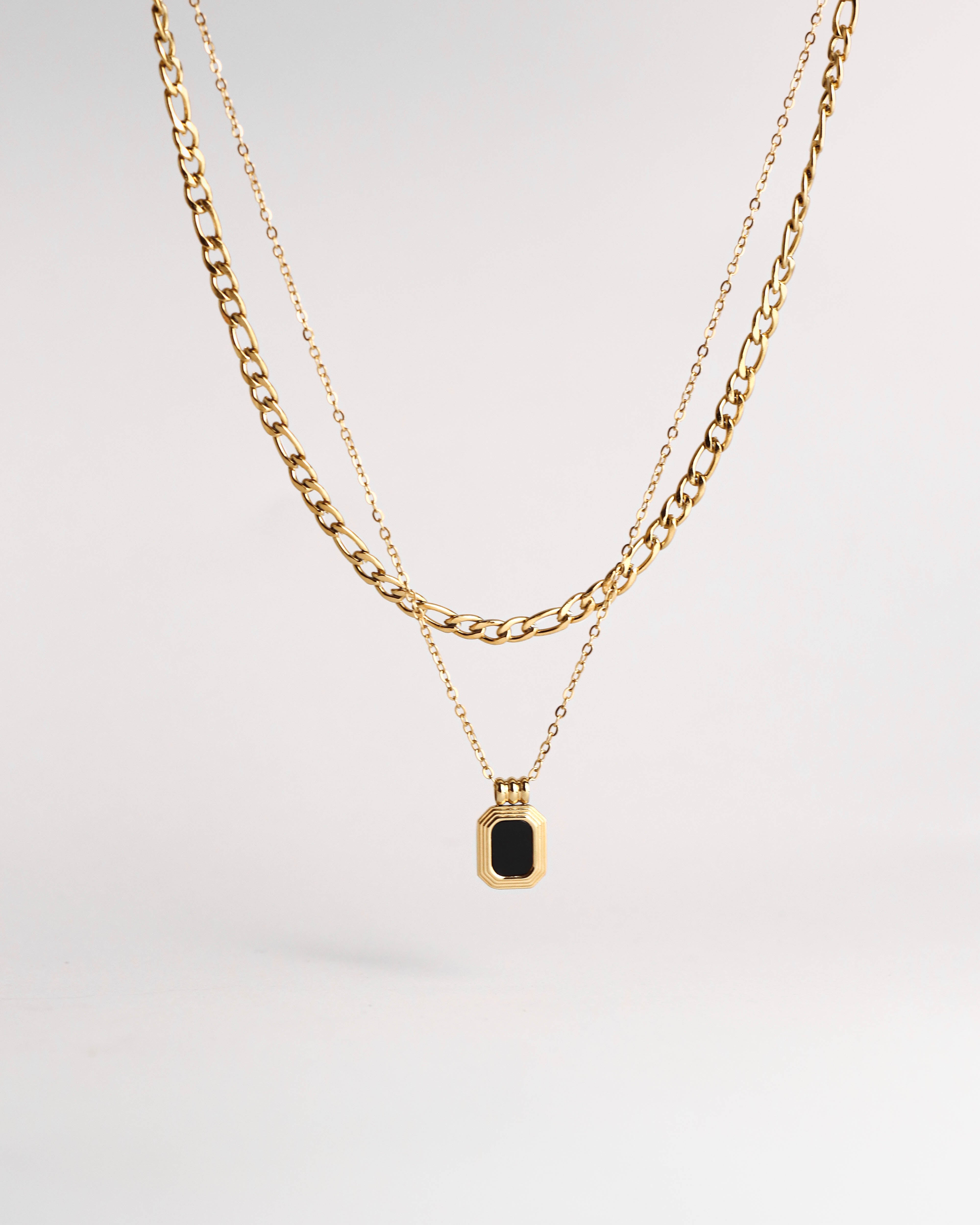 18K Gold Annie Necklace