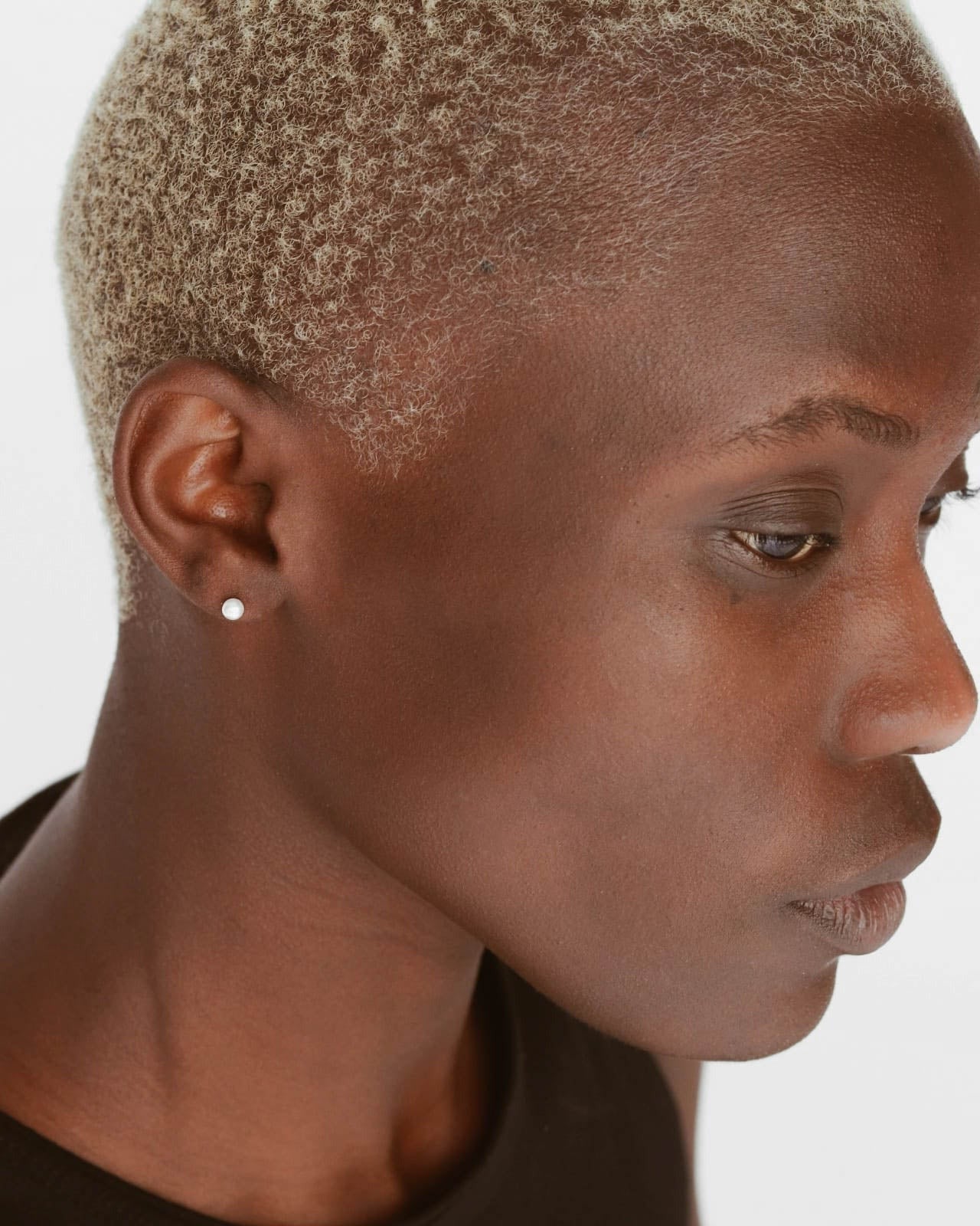 925 Silver - Pearl Studs