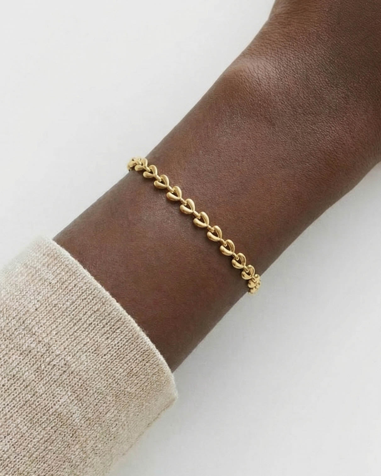18K Hearts Bracelet
