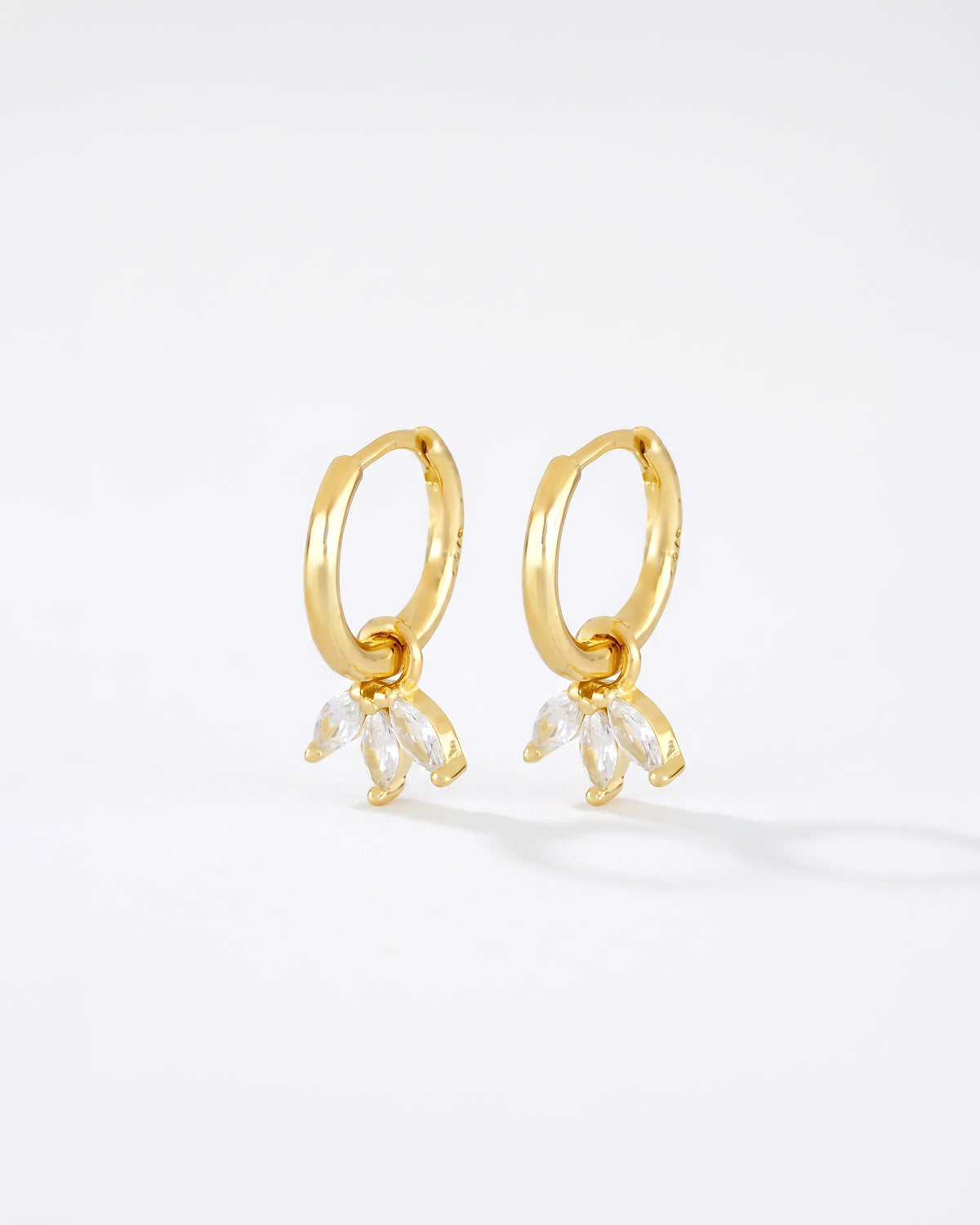 18K Monica Hoops