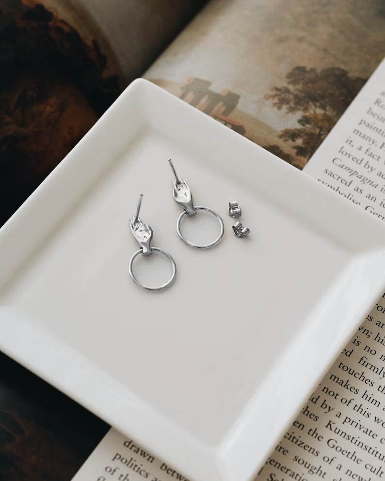 925 Silver - Hands Earrings